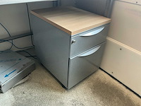 Bureauopstelling - afbeelding 3 van  6