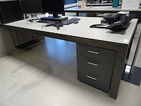 Bureauopstelling - afbeelding 2 van  6