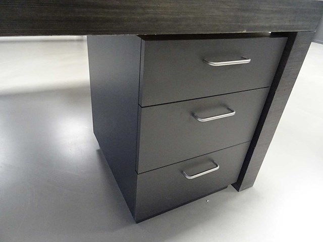 Bureauopstelling - afbeelding 3 van  6