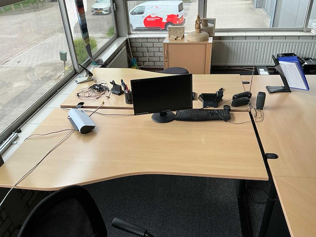 Bureauopstelling - afbeelding 9 van  11