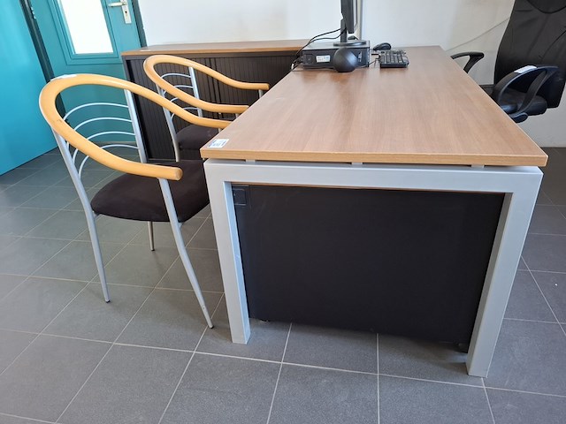 Bureauopstelling - afbeelding 2 van  8