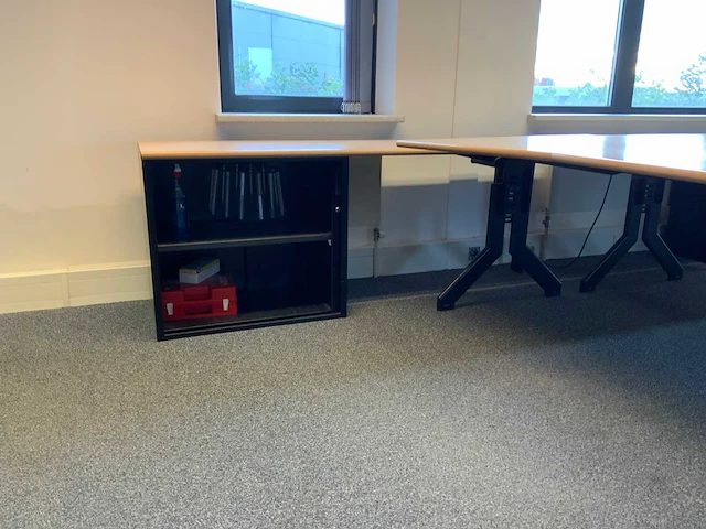 Bureau’s diverse afmetingen (6x) - afbeelding 8 van  12