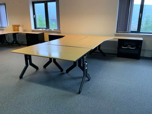 Bureau’s diverse afmetingen (6x) - afbeelding 1 van  12