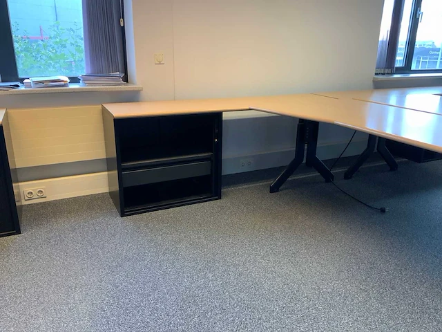Bureau’s diverse afmetingen (6x) - afbeelding 11 van  12