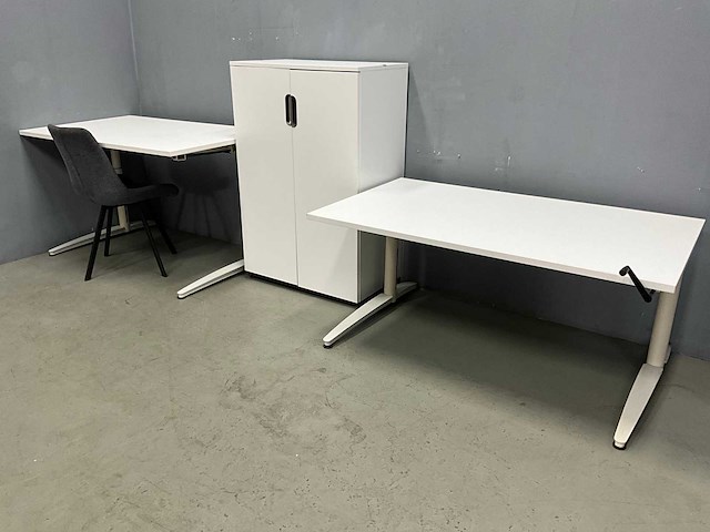 Bureau’s en archiefkast - afbeelding 1 van  11