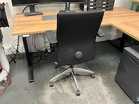 Bureaus en bureaustoelen - afbeelding 5 van  10