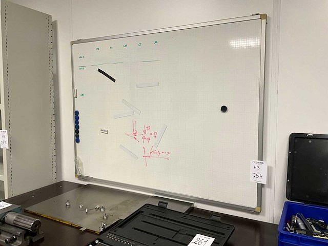 Bureaus en bureaustoelen - afbeelding 10 van  10