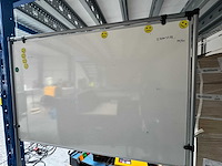 Bureaus en kasten (15x) - afbeelding 23 van  26
