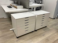 Bureaus, kasten en vergaderset - afbeelding 19 van  20