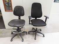 Bureaustoel en werkstoel (2x) - afbeelding 1 van  1