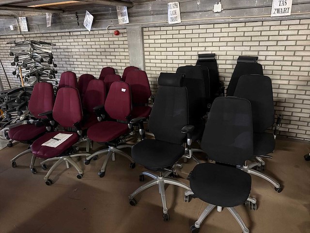 Bureaustoel (met gebreken) (18x) - afbeelding 1 van  3