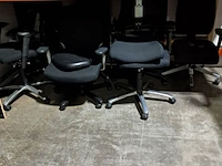 Bureaustoelen, vergaderstoelen en treinbank - afbeelding 5 van  10