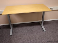 Bureautafel - 120x60x73cm