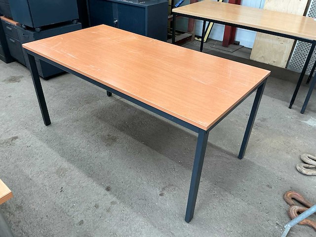 Bureautafel (17x) - afbeelding 1 van  5