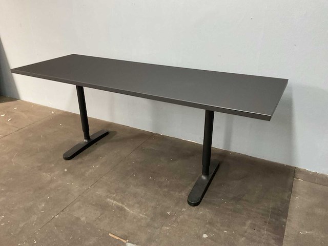 Bureautafel 186x63x74 cm - afbeelding 1 van  1