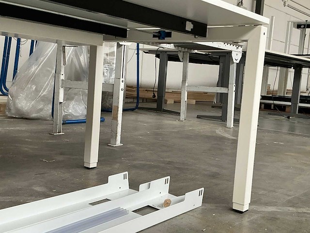 Bureautafel (2x) - afbeelding 3 van  3