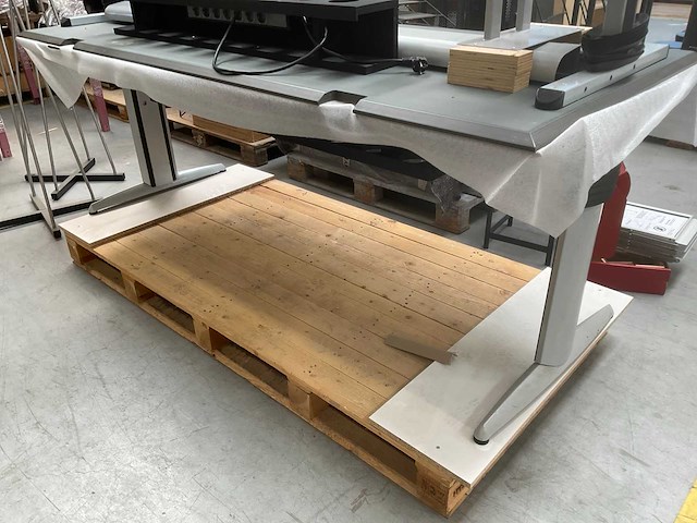 Bureautafel (2x) - afbeelding 6 van  6