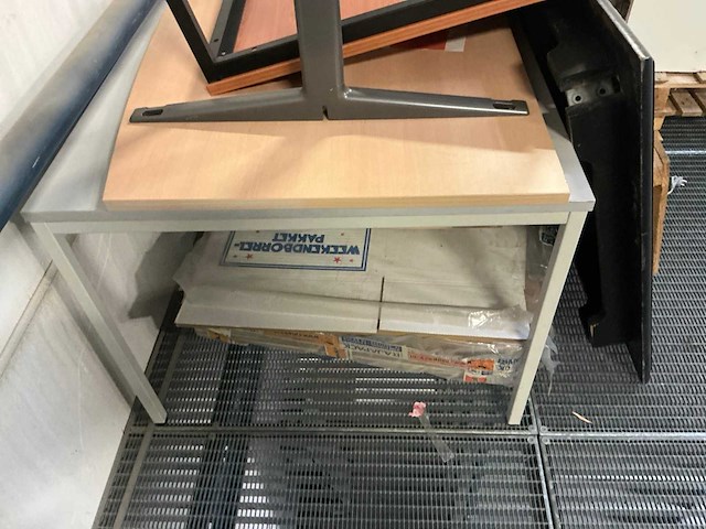 Bureautafel (3x) - afbeelding 5 van  5