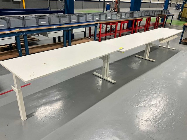 Bureautafel (3x) - afbeelding 1 van  3