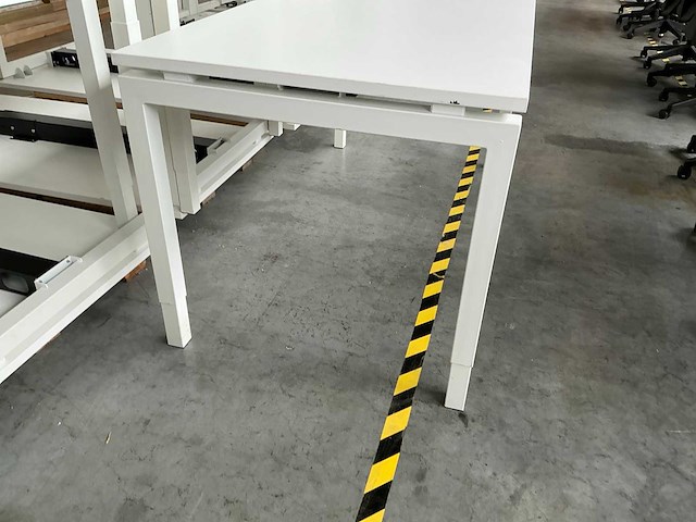 Bureautafel (3x) - afbeelding 1 van  1