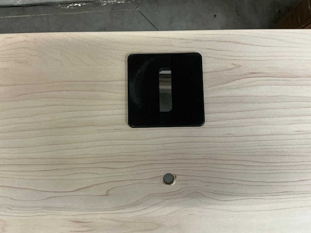 Bureautafel (4x) met 4 bureaustoelen - afbeelding 4 van  8