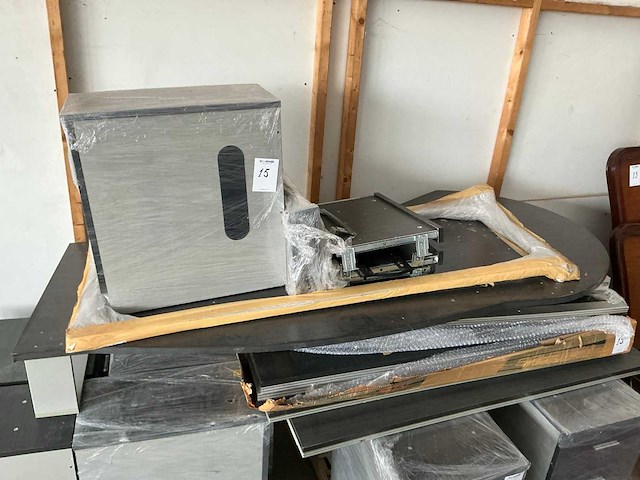 Bureautafel (4x) - afbeelding 6 van  7