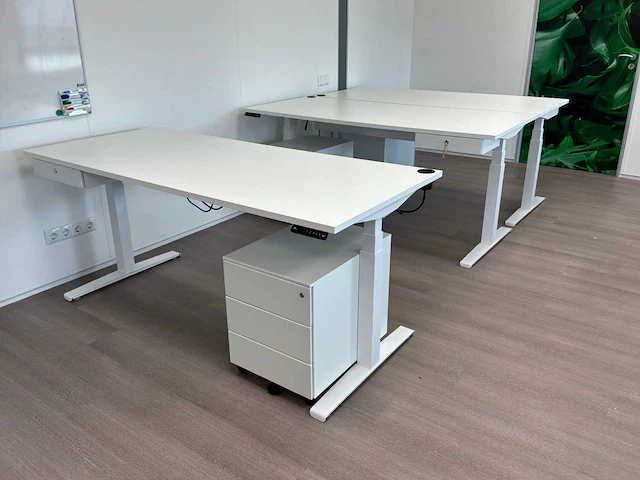 Bureautafel (5x) - afbeelding 1 van  11