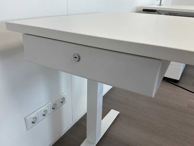 Bureautafel (5x) - afbeelding 7 van  11