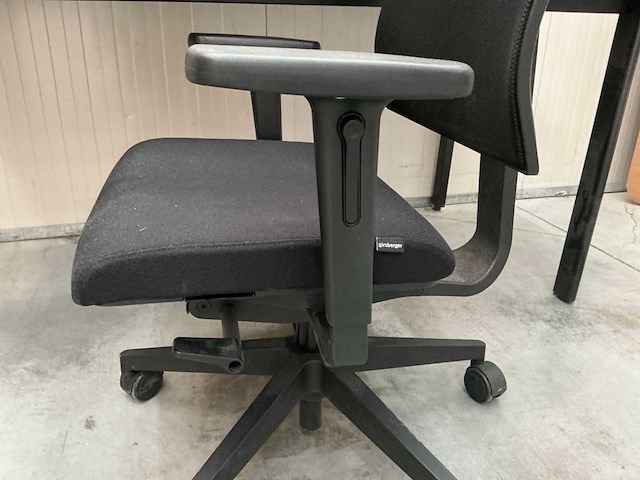 Bureautafel en stoel - afbeelding 5 van  14