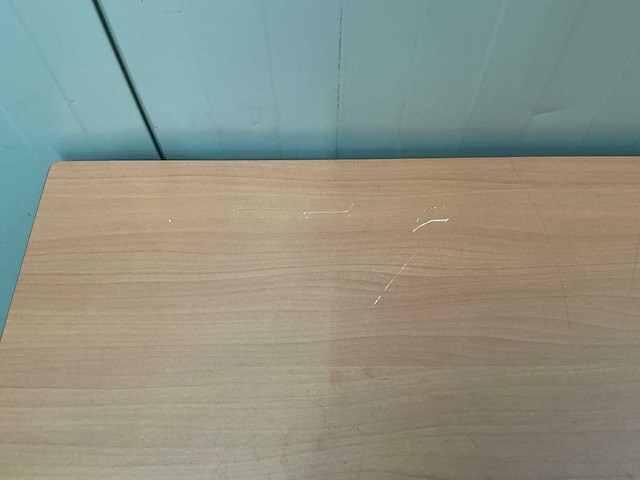 Bureautafel en stoel - afbeelding 5 van  18