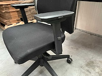 Bureautafel en stoel - afbeelding 10 van  18