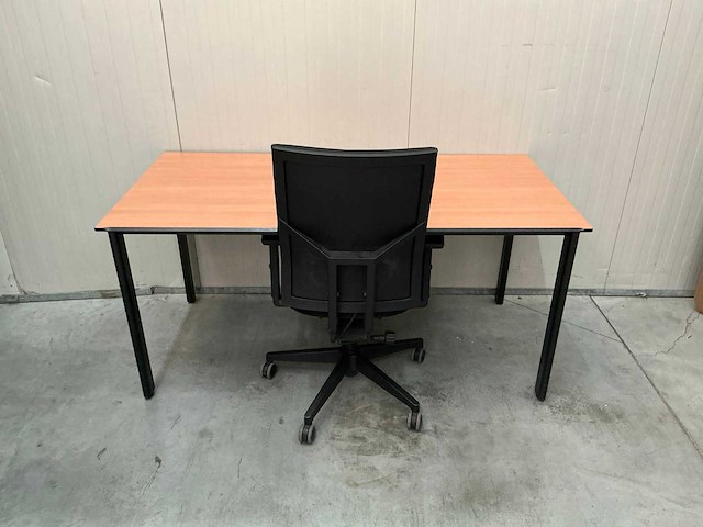 Bureautafel en stoel - afbeelding 11 van  18