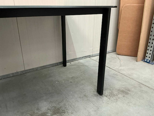 Bureautafel en stoel - afbeelding 15 van  18