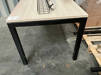 Bureautafel met 2 hp schermen aan beugel - afbeelding 4 van  11