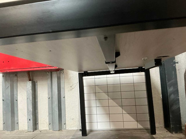 Bureautafel met 2 hp schermen aan beugel - afbeelding 6 van  11