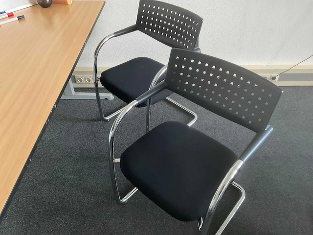 Bureautafel met 2 stoelen - afbeelding 3 van  4