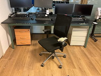 Bureautafel met bureaustoel en ladeblokken - afbeelding 2 van  5
