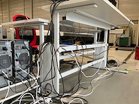 Bureautafel met bureaustoelen (3x) - afbeelding 3 van  16