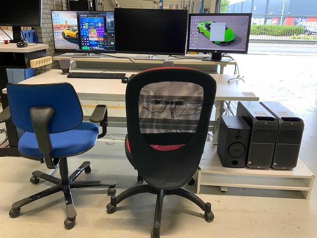 Bureautafel met bureaustoelen (3x) - afbeelding 4 van  6