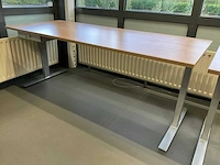 Bureautafel met ronde tafel - afbeelding 2 van  8