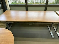 Bureautafel met ronde tafel - afbeelding 7 van  9