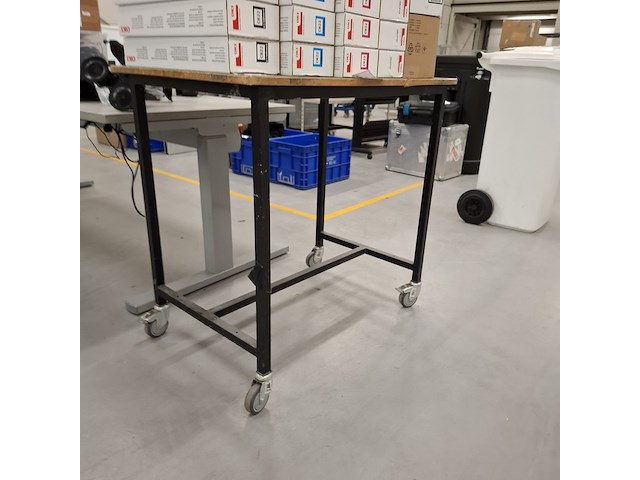 Bureautafel met sta-zit bureau - afbeelding 7 van  7