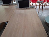 Bureautafel v.v. monitor - afbeelding 3 van  4