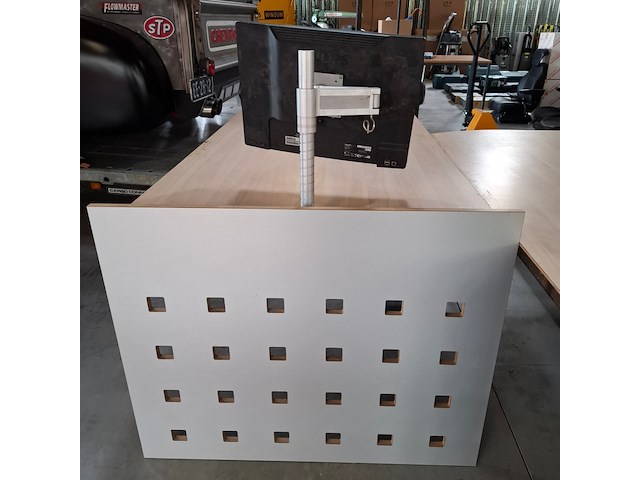 Bureautafel v.v. monitor - afbeelding 4 van  4
