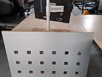 Bureautafel v.v. monitor - afbeelding 4 van  4
