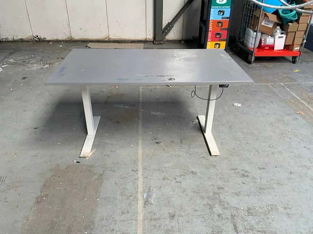 Bureautafel - afbeelding 1 van  5