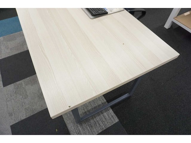 Bureautafel - afbeelding 3 van  3