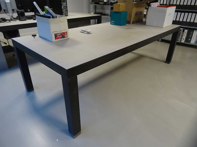 Bureautafel - afbeelding 1 van  2