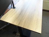 Bureautafel - afbeelding 2 van  3