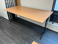 Bureautafel - afbeelding 1 van  3